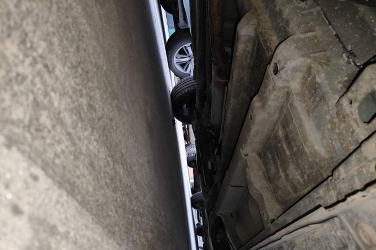 Used Zotye T300 2017 1.5L Manual Luxury Model Chassis Rear Right