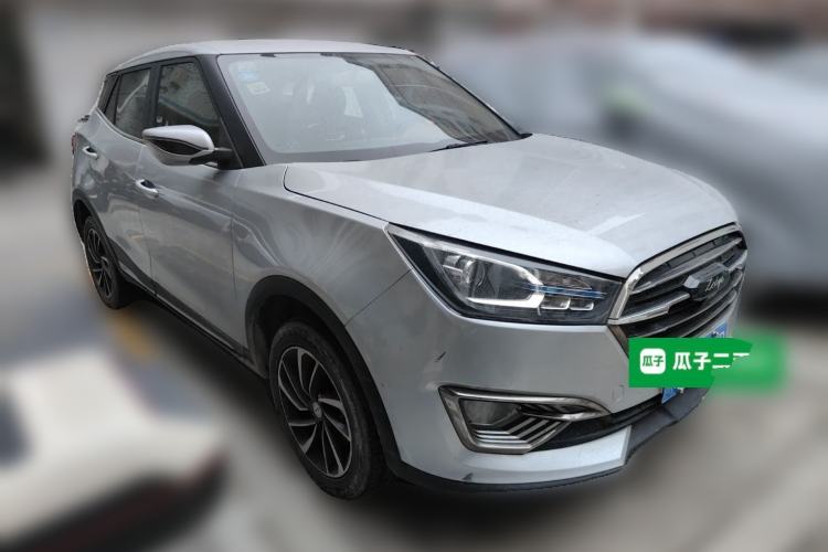 Used Zotye T300 2017 1.5L Manual Luxury Model Front Right 45 Deg
