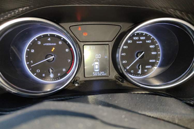 Used Zotye T300 2017 1.5L Manual Luxury Model Odometer Close Up