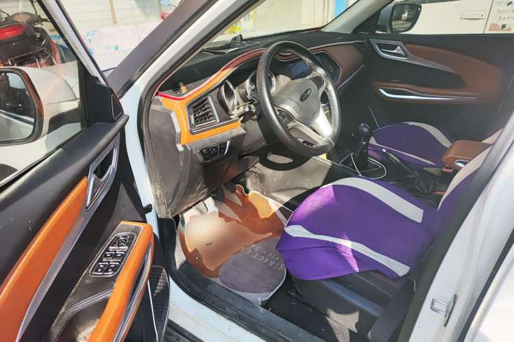 Used Zotye T300 2017 1.5L Manual Elite Model Driver Seat
