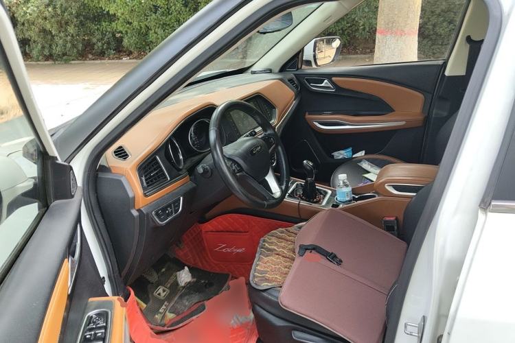 Used Zotye T300 2017 1.5L Manual Luxury Model Driver Seat