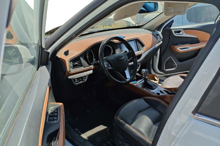 Used Zotye T300 2017 1.5T CVT Luxury Model Driver Seat
