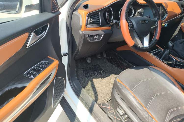 Used Zotye T300 2017 1.5L Manual Luxury Model Driver Seat