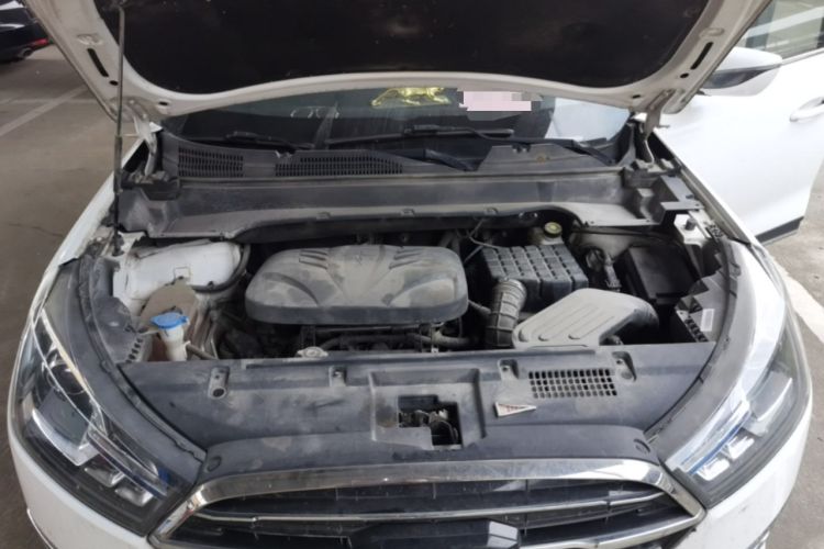 Used Zotye T300 2017 1.5L Manual Luxury Model Engine Bay