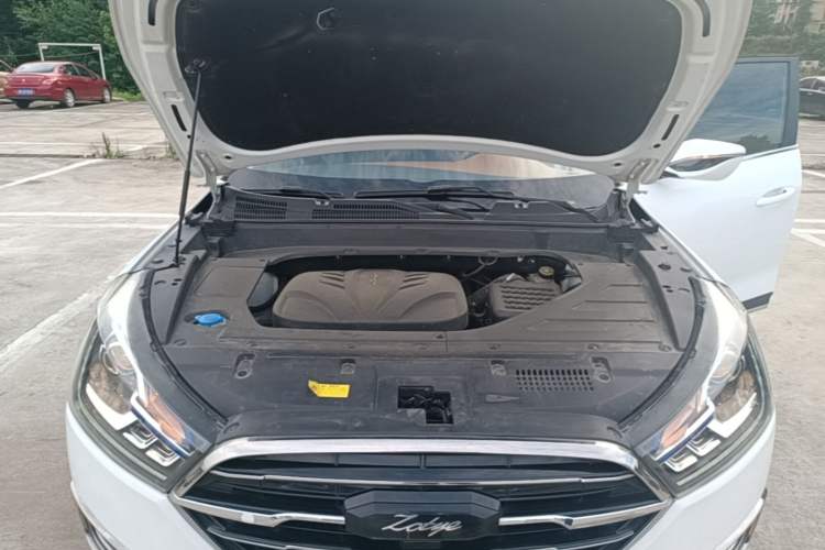 Used Zotye T300 2017 1.5T CVT Luxury Model Engine Bay