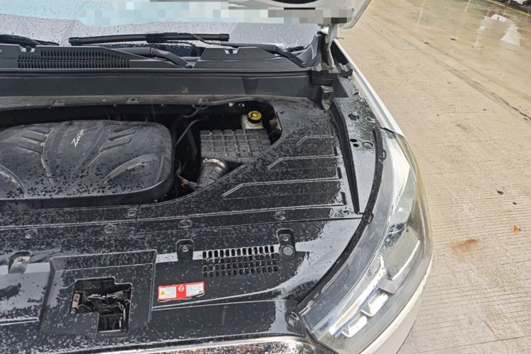 Used Zotye T300 2017 1.5L Manual Luxury Model Engine Bay Left