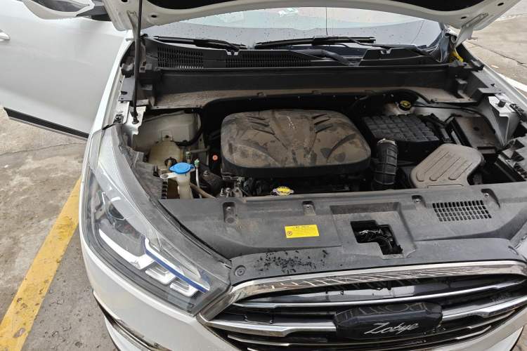 Used Zotye T300 2017 1.5L Manual Luxury Model Engine Bay Right