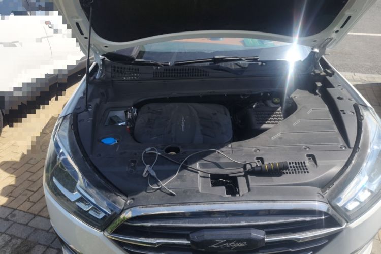 Used Zotye T300 2017 1.5T CVT Luxury Model Engine Bay Right