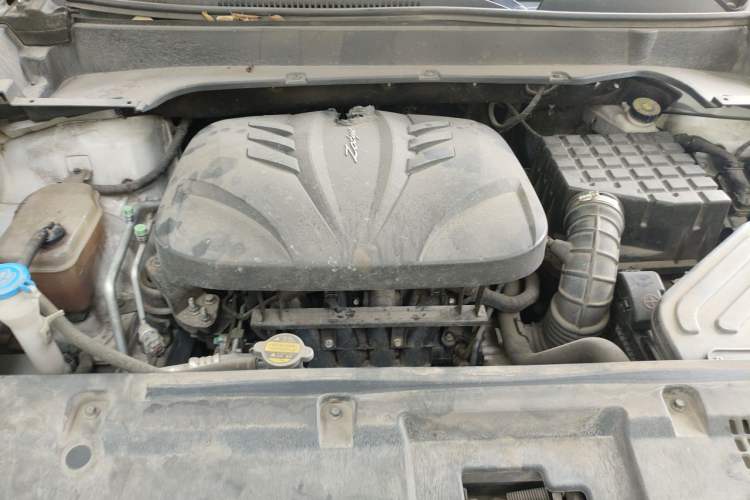 Used Zotye T300 2017 1.5L Manual Luxury Model Engine Bay