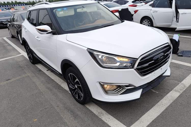 Used Zotye T300 2017 1.5L Manual Luxury Model Exterior 1
