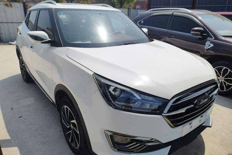 Used Zotye T300 2017 1.5L Manual Luxury Model Exterior 1