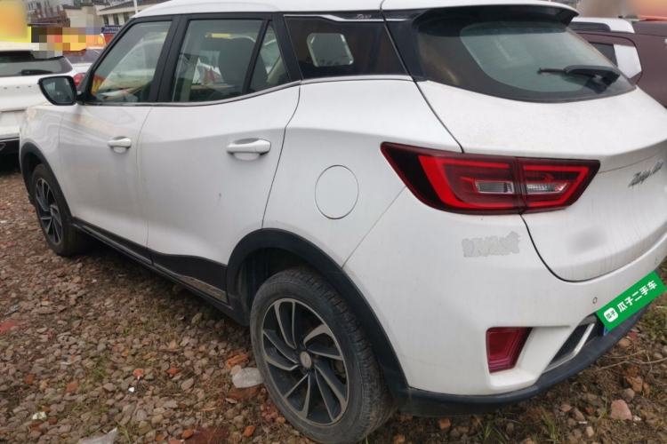 Used Zotye T300 2017 1.5L Manual Luxury Model Exterior 2