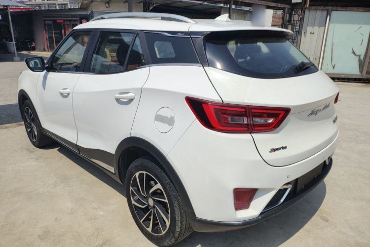 Used Zotye T300 2017 1.5L Manual Luxury Model Exterior 2