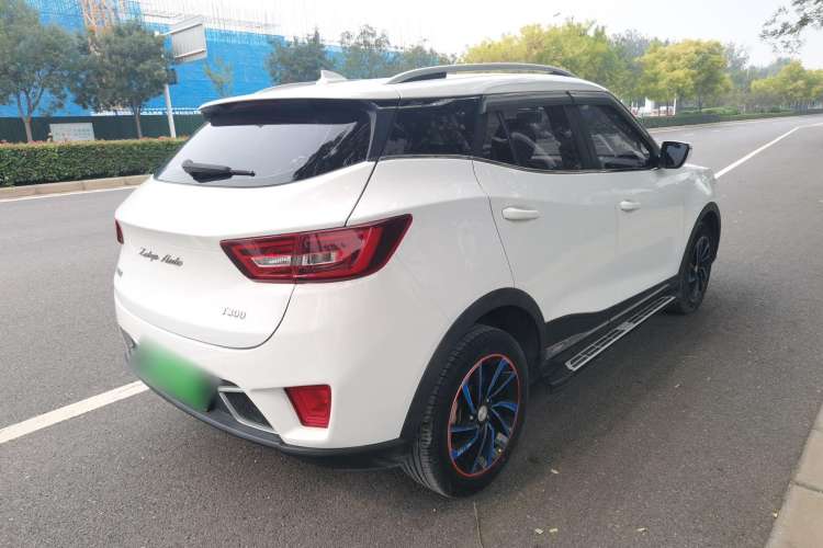 Used Zotye T300 2017 1.5L Manual Luxury Model Exterior 3