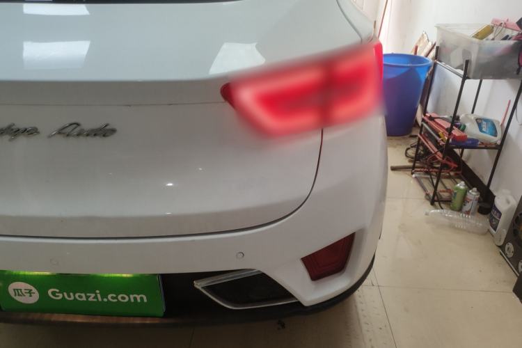 Used Zotye T300 2017 1.5T CVT Luxury Model Exterior 3