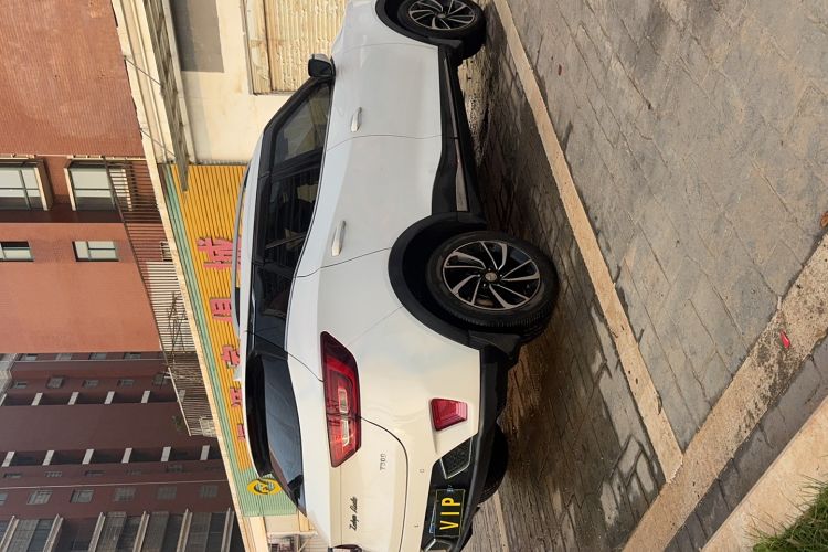 Used Zotye T300 2017 1.5L Manual Luxury Model Exterior 4