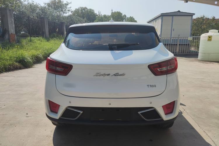 Used Zotye T300 2017 1.5L Manual Luxury Model Exterior 4