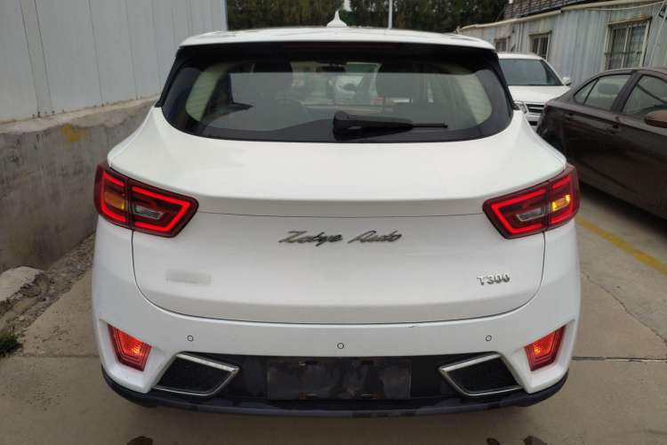 Used Zotye T300 2017 1.5L Manual Luxury Model Exterior 4