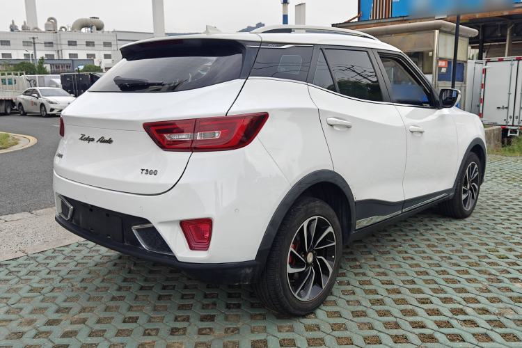Used Zotye T300 2017 1.5T CVT Luxury Model Exterior 5