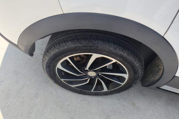 Used Zotye T300 2017 1.5L Manual Luxury Model Exterior 5