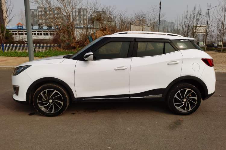 Used Zotye T300 2017 1.5T CVT Luxury Model Exterior 6