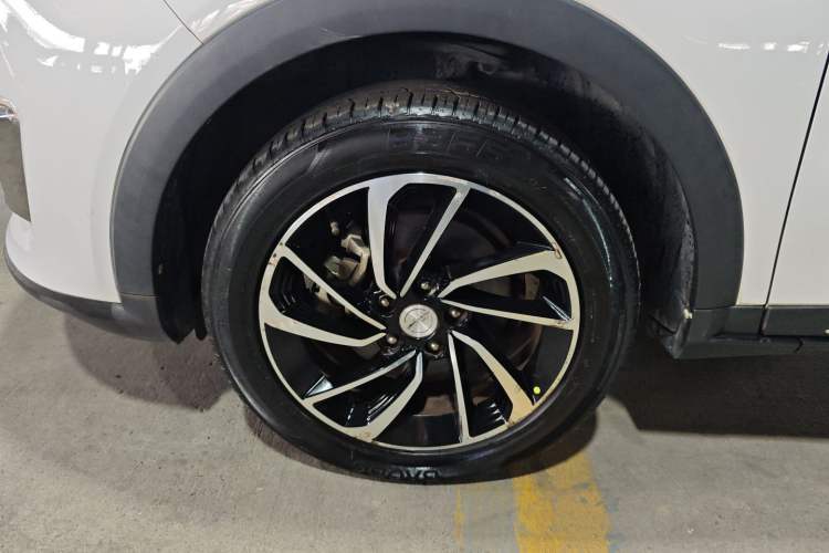 Used Zotye T300 2017 1.5T CVT Luxury Model Exterior 7