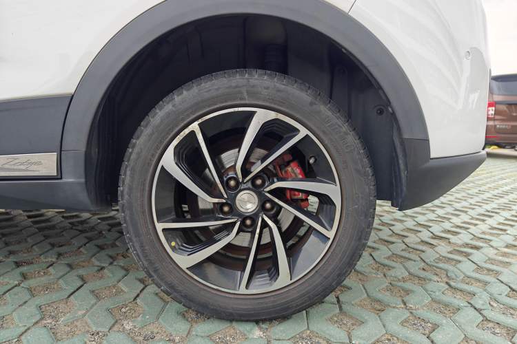 Used Zotye T300 2017 1.5T CVT Luxury Model Exterior 9