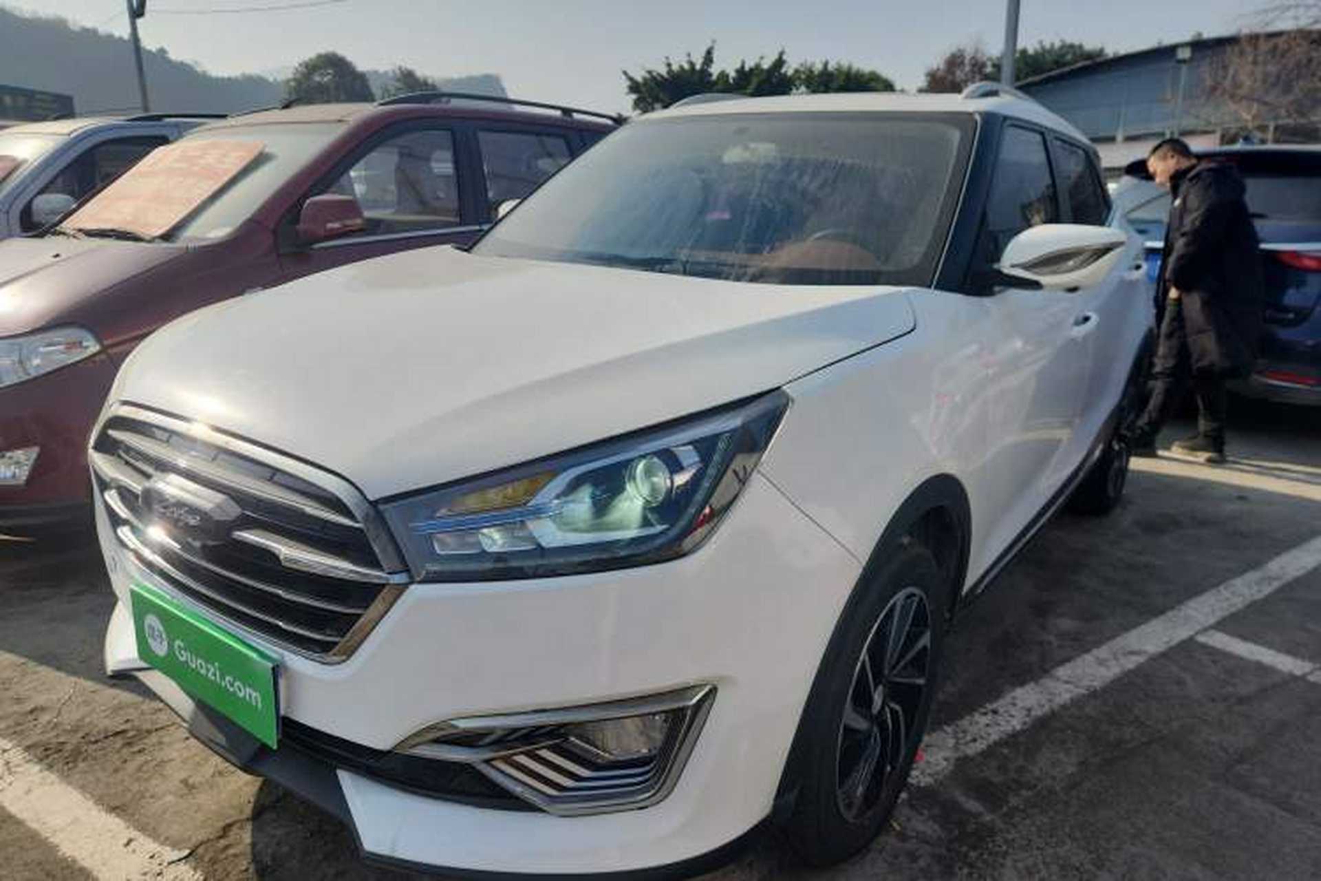 Used Zotye T300 2017 1.5T CVT Luxury Model Front Left 45 Deg