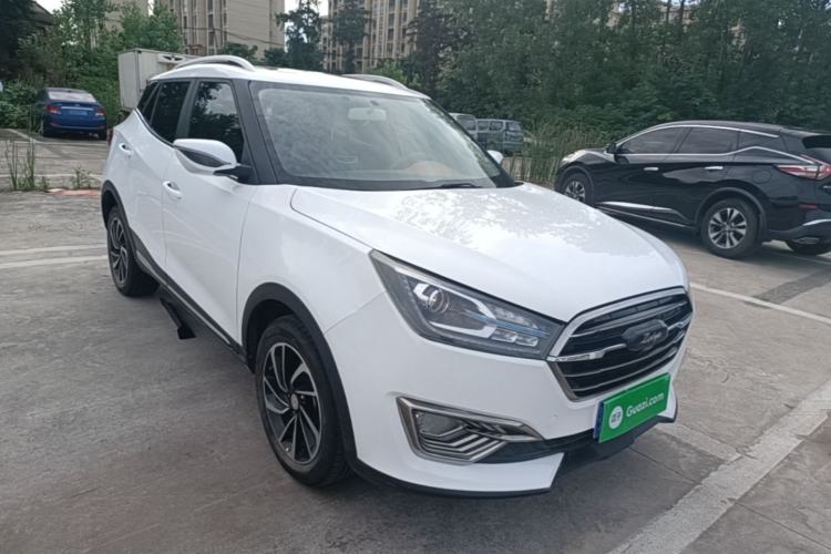 Used Zotye T300 2017 1.5T CVT Luxury Model Front Right 45 Deg