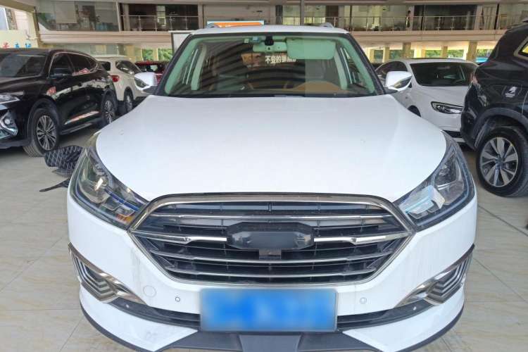 Used Zotye T300 2017 1.5T CVT Flagship Model Front