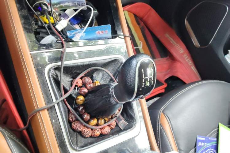 Used Zotye T300 2017 1.5L Manual Luxury Model Gear Lever