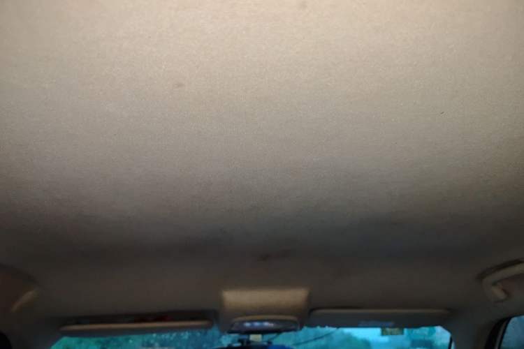 Used Zotye T300 2017 1.5L Manual Luxury Model Headliner