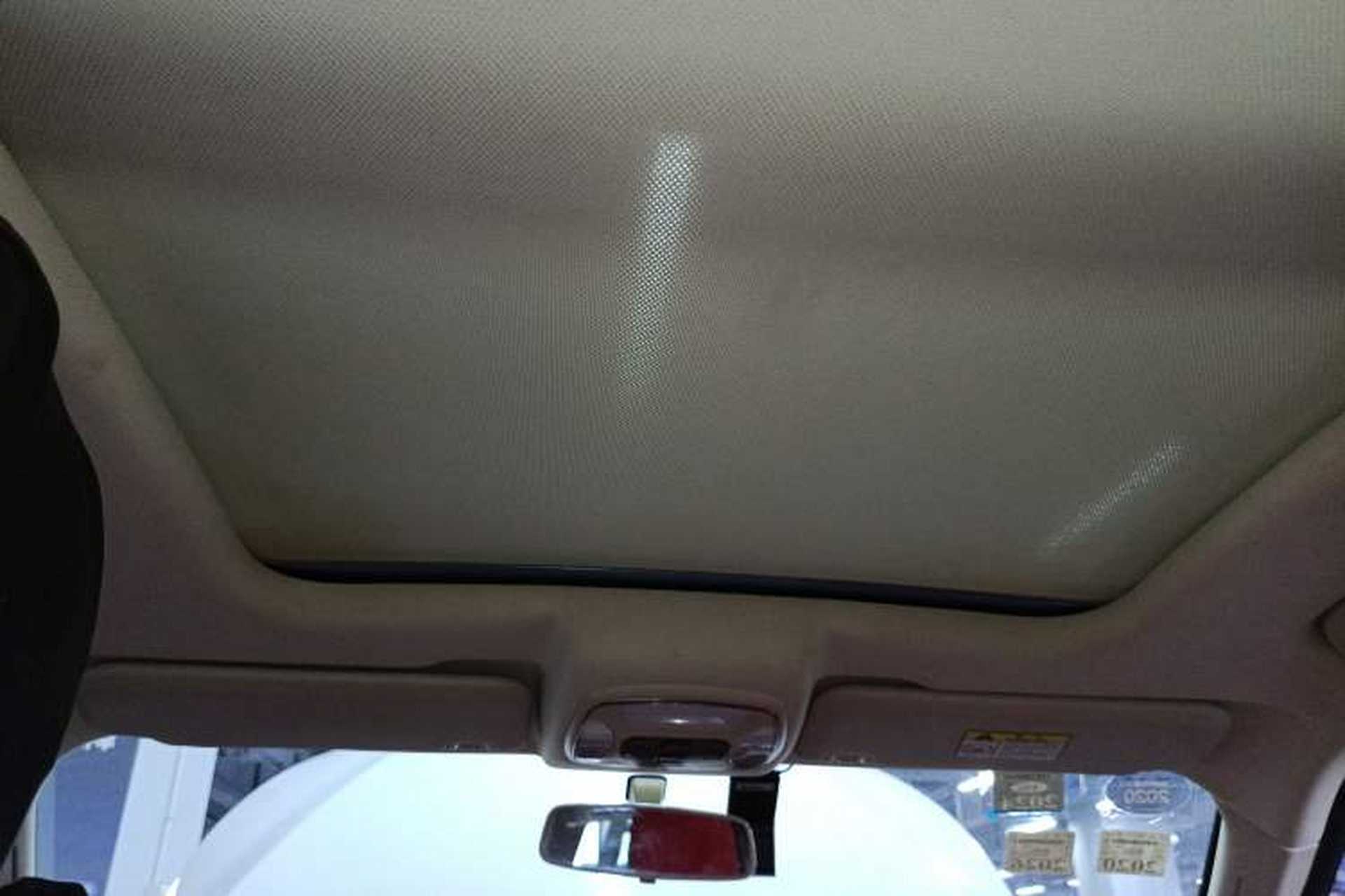 Used Zotye T300 2017 1.5T CVT Luxury Model Headliner