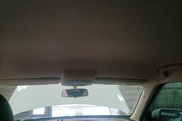 Used Zotye T300 2017 1.5L Manual Luxury Model Headliner