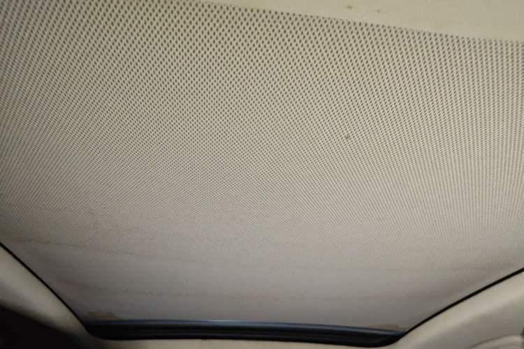 Used Zotye T300 2017 1.5T CVT Luxury Model Headliner