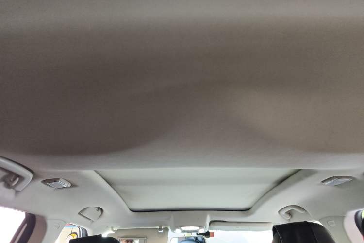 Used Zotye T300 2017 1.5T CVT Flagship Model Headliner