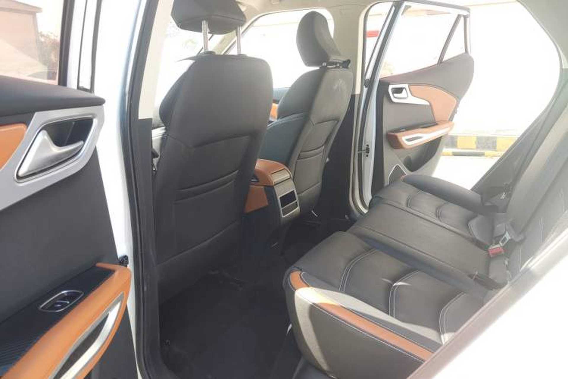 Used Zotye T300 2017 1.5L Manual Luxury Model Interior 2