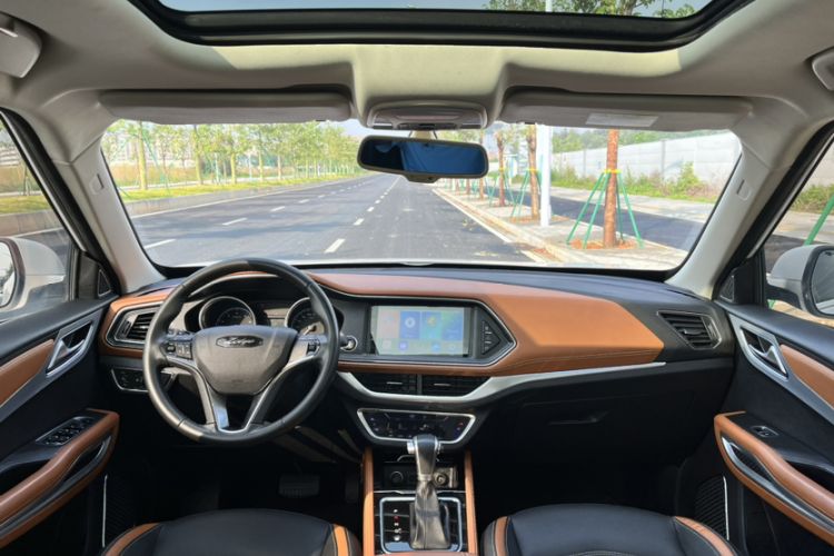 Used Zotye T300 2017 1.5T CVT Luxury Model Interior 2