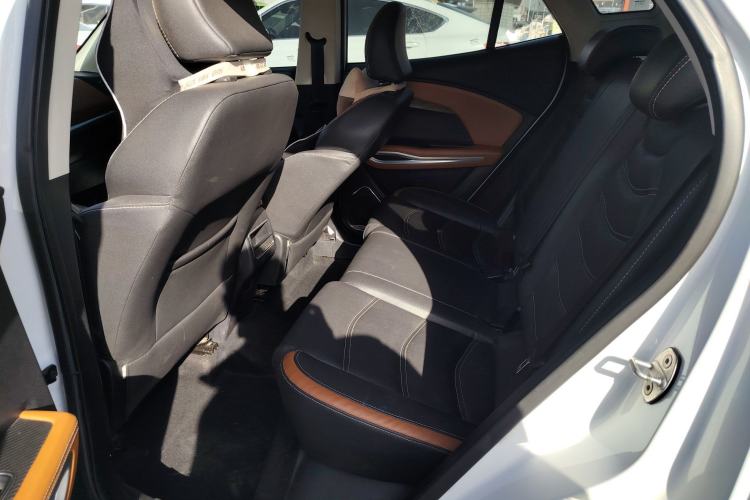 Used Zotye T300 2017 1.5T CVT Luxury Model Interior 4