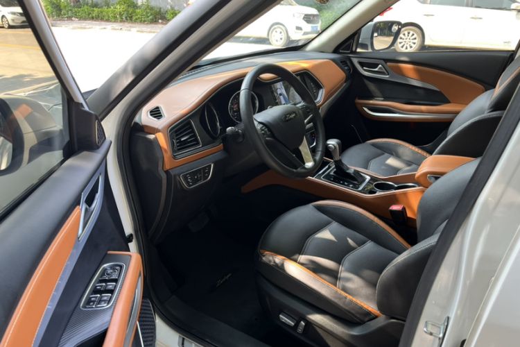 Used Zotye T300 2017 1.5T CVT Luxury Model Interior 5