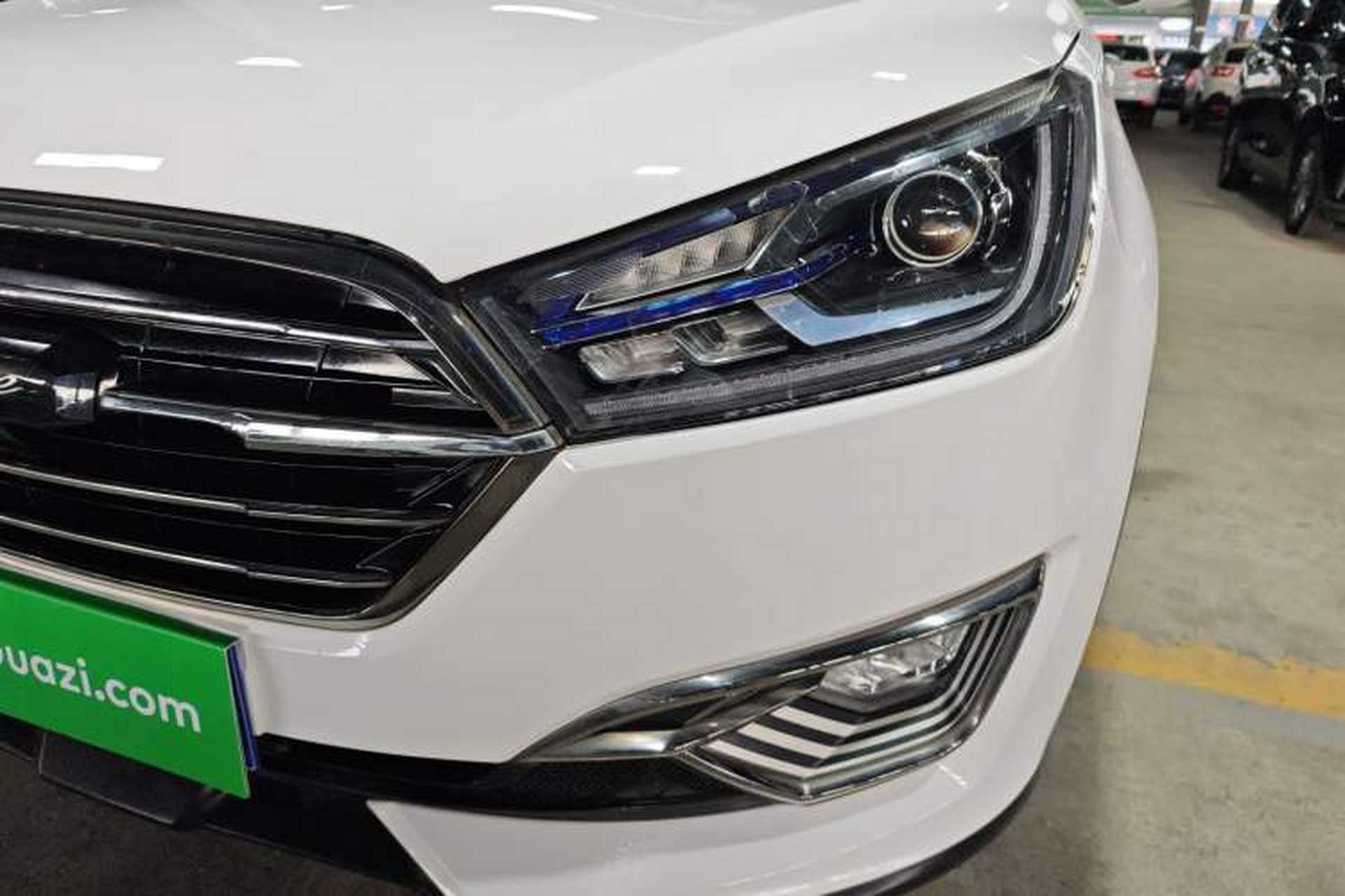 Used Zotye T300 2017 1.5T CVT Luxury Model Left Front Headlight