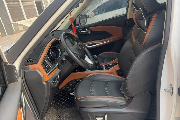 Used Zotye T300 2017 1.5L Manual Luxury Model Left Front Seat