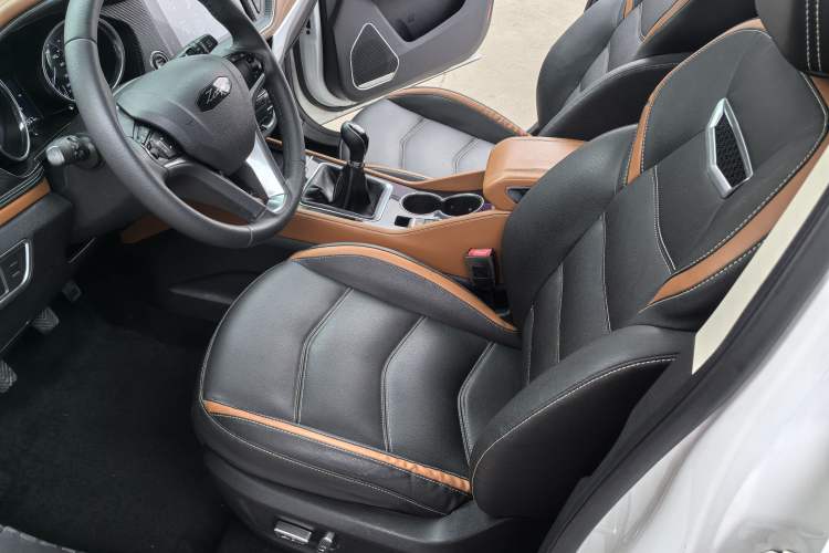 Used Zotye T300 2017 1.5L Manual Luxury Model Left Front Seat