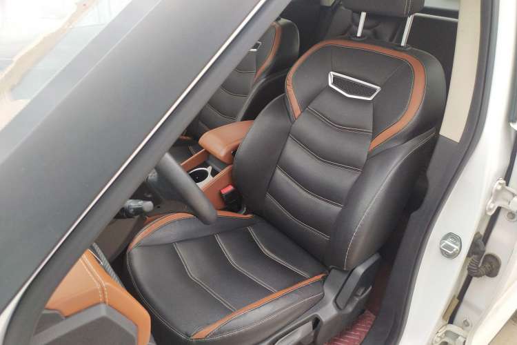 Used Zotye T300 2017 1.5L Manual Luxury Model Left Front Seat
