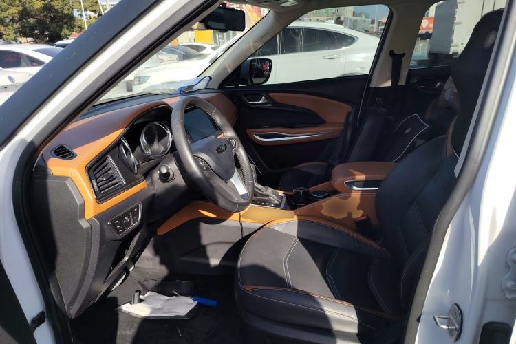 Used Zotye T300 2017 1.5T CVT Luxury Model Left Front Seat