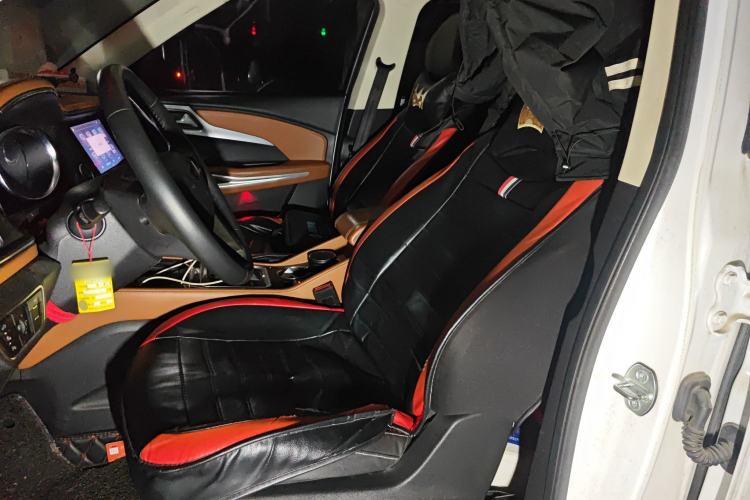 Used Zotye T300 2017 1.5T CVT Luxury Model Left Front Seat