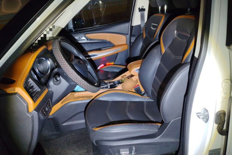 Used Zotye T300 2017 1.5T CVT Luxury Model Left Front Seat