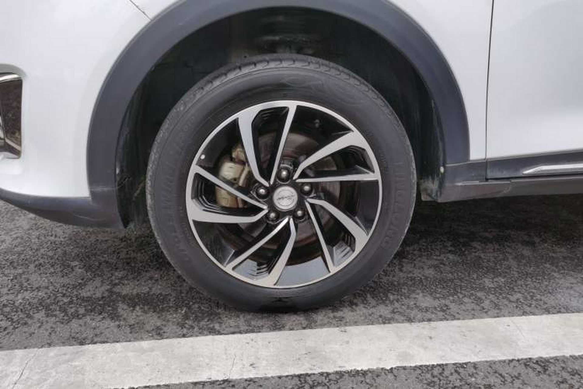Used Zotye T300 2017 1.5L Manual Luxury Model Left Front Wheel Hub