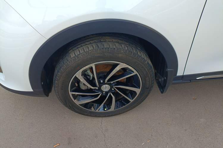 Used Zotye T300 2017 1.5L Manual Luxury Model Left Front Wheel Hub