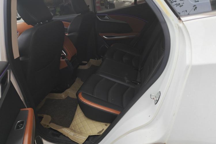 Used Zotye T300 2017 1.5T CVT Luxury Model Left Rear Seat